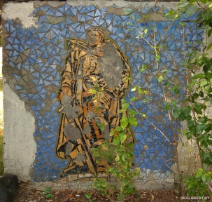 В Бресте найдена мозаика монумента «Воин–освободитель»