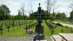 Гарнизонное кладбище Бреста, которое заложили в начале ХХ века у валов крепости Брест-Литовск, требует своего тщательного изучения
