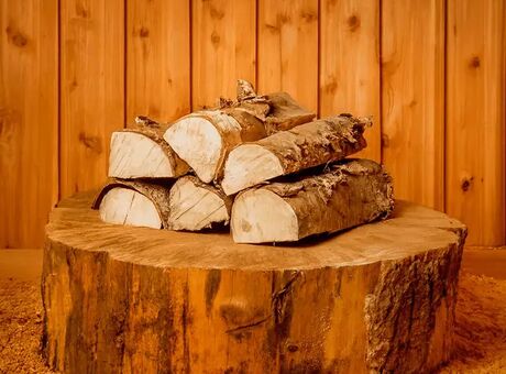 Колотые дрова для дома и бани как организовать удобный запас
