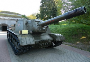 Знакомство с артиллерией и военной техникой в Бресте