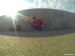 Патриотическое граффити на тему Великой Отечественной Войны появилось в Бресте