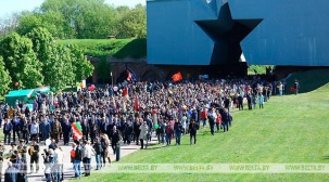 Более 9 тыс. человек приняли участие в акции "Беларусь помнит!" в Бресте