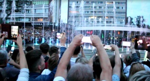 Светомузыкальный фонтан торжественно открыли в Бресте на пешеходной улице Советская