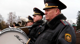 В Брестской крепости духовые оркестры прошли «Маршем мужества Валерия Халилова»