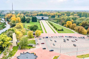 В озеленении Брестской крепости хотят использовать красный, белый цвет