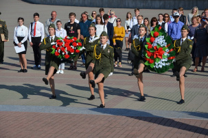 Доблесть. Честь. Мужество. В Бресте наградили победителей несения городской вахты Памяти