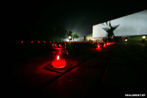 Прогулка с проектором по ночной Брестской крепости