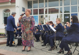 В Бресте состоялось открытие 5 юбилейного сезона "Субботних музыкальных вечеров на Советской"