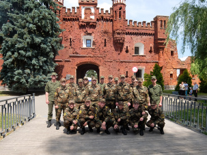 Посещение военнослужащими 111 гвардейской артиллерийской бригады Брестской крепости