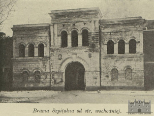 Как менялся внутренний фасад Холмских ворот Брестской крепости