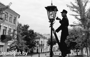 Традиция тушения керосиновых фонарей в Бресте