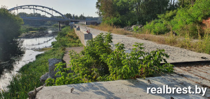В Бресте «открыт» участок шестой очереди реконструкции набережной