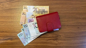 Кому в Беларуси положено пособие в 537 рублей. Может это вы?