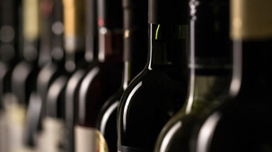 В Беларуси скорректировали минимальные цены на алкоголь. В чем причина?