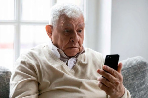 Всё под контролем! Как узнать стаж и проверить уплату взносов: тестируем приложение ФСЗН