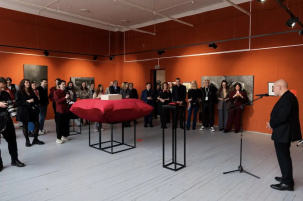 Нарушая тишину: при поддержке МТС в Минске открывается выставочный проект, который исследует искусство коммуникации