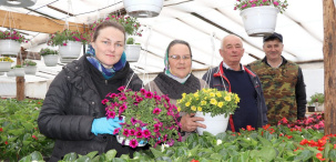 Как в Пинском районе успешно развивается семейное цветочное дело