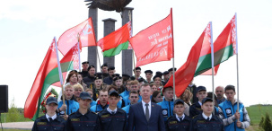 26 апреля в Ляховичском районе открыли памятный знак сожженным деревням