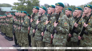 Молодое пополнение пограничников и военнослужащих внутренних войск приняли присягу в Брестской крепости