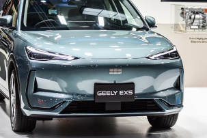 Стали известны цены на электрокар Geely EX5 для белорусов