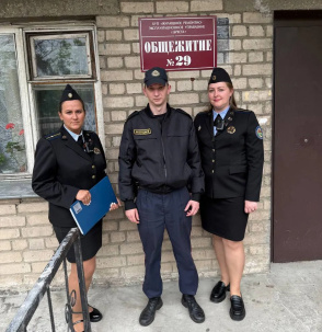 Судебные исполнители отправились на выселение должников за неуплату услуг ЖКХ