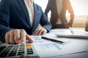 Подписан указ о снижении бюрократизма при проверках