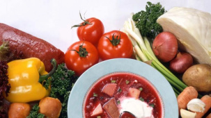 Выявлен факт реализации овощей «борщевого набора» и яблок с надбавкой 442%