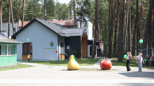 В скандинавском стиле. Два новых корпуса открыли в оздоровительном лагере "Салют" для детей из Бреста