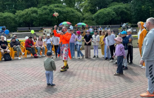 В Бресте прошел ежегодный фестиваль "Радужная карамелька", приуроченный к городскому Дню инвалидов