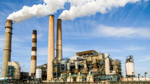 Темпы роста промпроизводства в Беларуси опять замедлились. Что по цифрам?