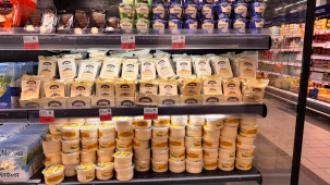 Цены немного шокируют: почем белорусские продукты продаются в России