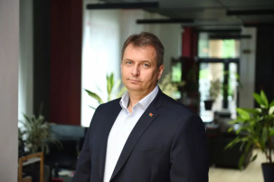 От мобильного оператора — к цифровому архитектору. Генеральный директор МТС Владимир Козырь рассказал о будущем компании