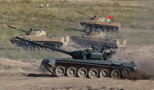 Лукашенко назвал учения "Запад-2025" тестом для выпускников военных вузов