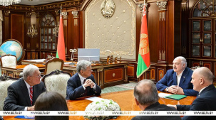 Лукашенко довел до американцев позицию Путина насчет возможности перемирия в Украине