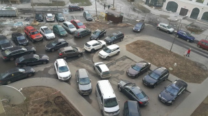 Где нельзя парковать автомобиль на территории общего двора