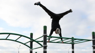 Игровые комплексы, воркаут-площадки и даже мини-стадион обустраивают в Бресте по гражданским инициативам