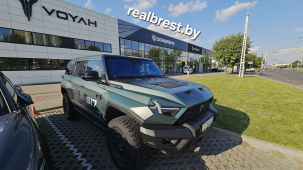 Хочешь покататься в Бресте на китайском «Хаммере» M-Hero 917?