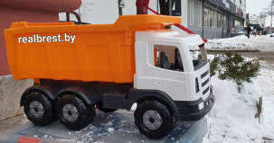 Водителям запретили использовать всесезонные шины зимой