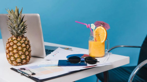 Не все ждут 6 месяцев? Кому положен досрочный отпуск после устройства на работу