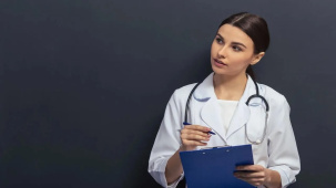 Обеспеченность населения врачами: какие регионы Беларуси в лидерах?