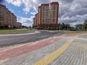 У комплекса «Северный бульвар» по ул. Олега Кошевого в Бресте организовано круговое движение (кольцо)