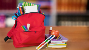 МАРТ выявил превышение максимальных цен на школьные товары