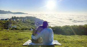 «Там граница закрыта!» Белорусы на Ford Fusion отправились в Грузию