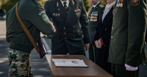 Уклонистов с "уголовкой" планируют призывать в армию