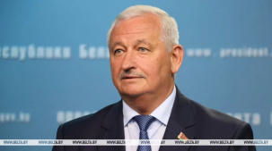 Полевые работы на Брестчине, промышленность и проекты с Китаем. Лукашенко заслушал доклад Пархомчика