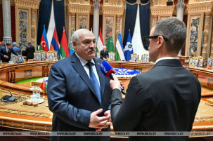 "Замес очень серьезный". Лукашенко о позиции Зеленского и желающих оттяпать часть Украины