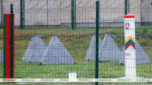 Лукашенко назвал закрытие Литвой границы безумной аферой