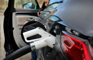 В Беларуси введут транспортный налог на электромобили?