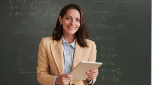 Какие зарплаты получают учителя в Беларуси