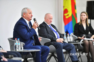 Петр Пархомчик встретился с молодежью Брестчины